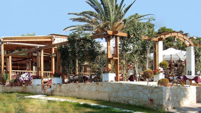 Hotel Casa Nostos Agia Marina (Crete)